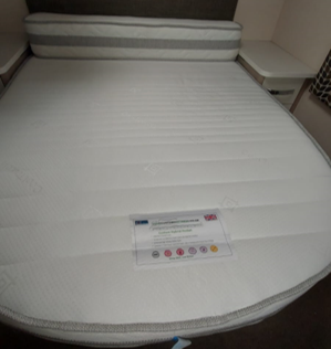 Replacement island bed mattress for swift